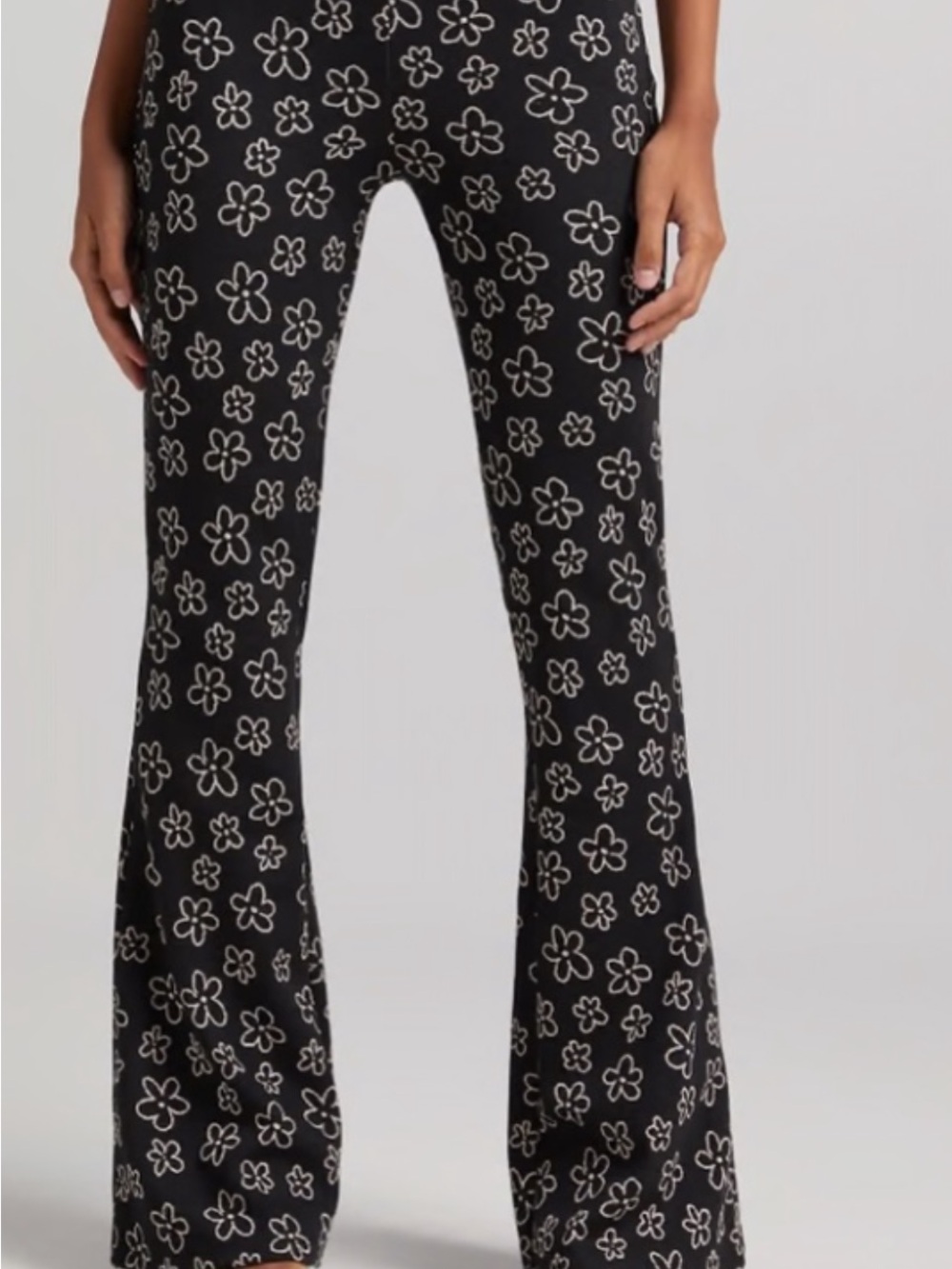 Bershka Black Floral Flare Pants Y2K Indie Grunge Boho Bell Bottom Trousers Sz L